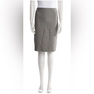 Escada Wool Silk Pencil Skirt Gray Made in Germany US 4